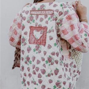 Magnolia Pearl Quilted Edi Coat / one size / strawberry